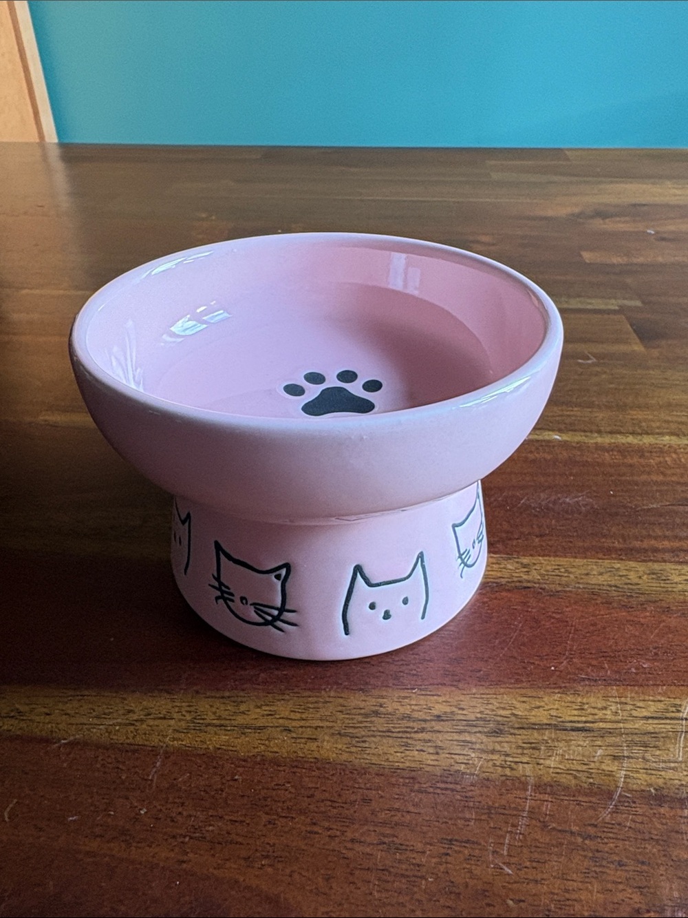 Elevated Cat Face Bowl - Stoneware - brand new
